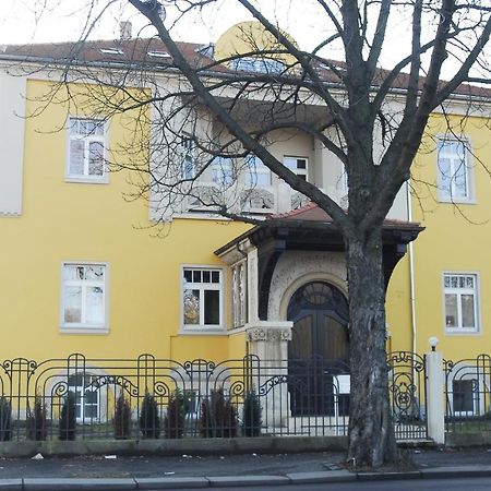 Villa De Baron Δρέσδη Εξωτερικό φωτογραφία