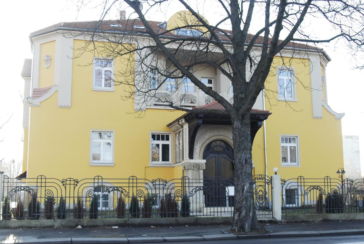 Villa De Baron Δρέσδη Εξωτερικό φωτογραφία